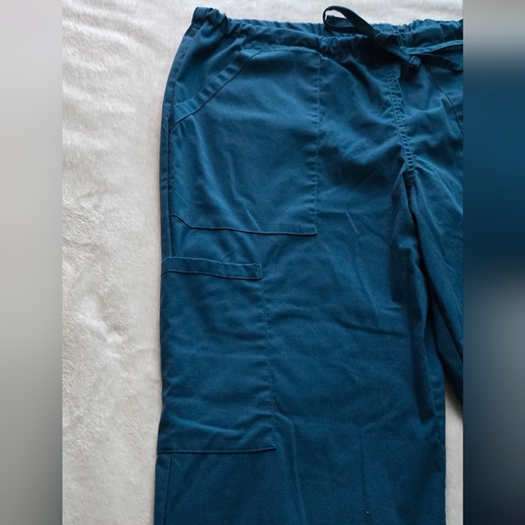 Cherokee Scrubs PROFESSIONAL Women's Medical Waistband Pant  Regular Size M - Picture 3 of 8